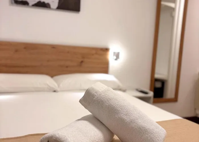 招待所 圣克拉拉旅馆 *