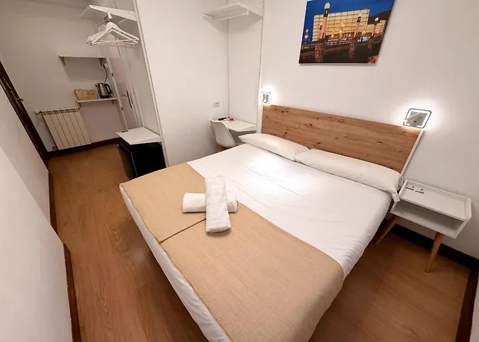 ペンシオン サンタ クララ ゲストハウス サン・セバスティアン