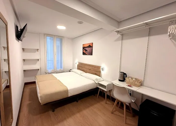 招待所 圣克拉拉旅馆 圣塞瓦斯蒂安