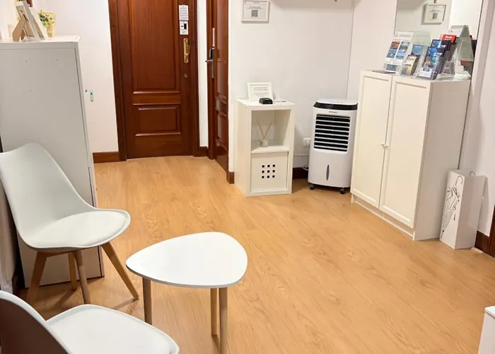 圣克拉拉旅馆 *